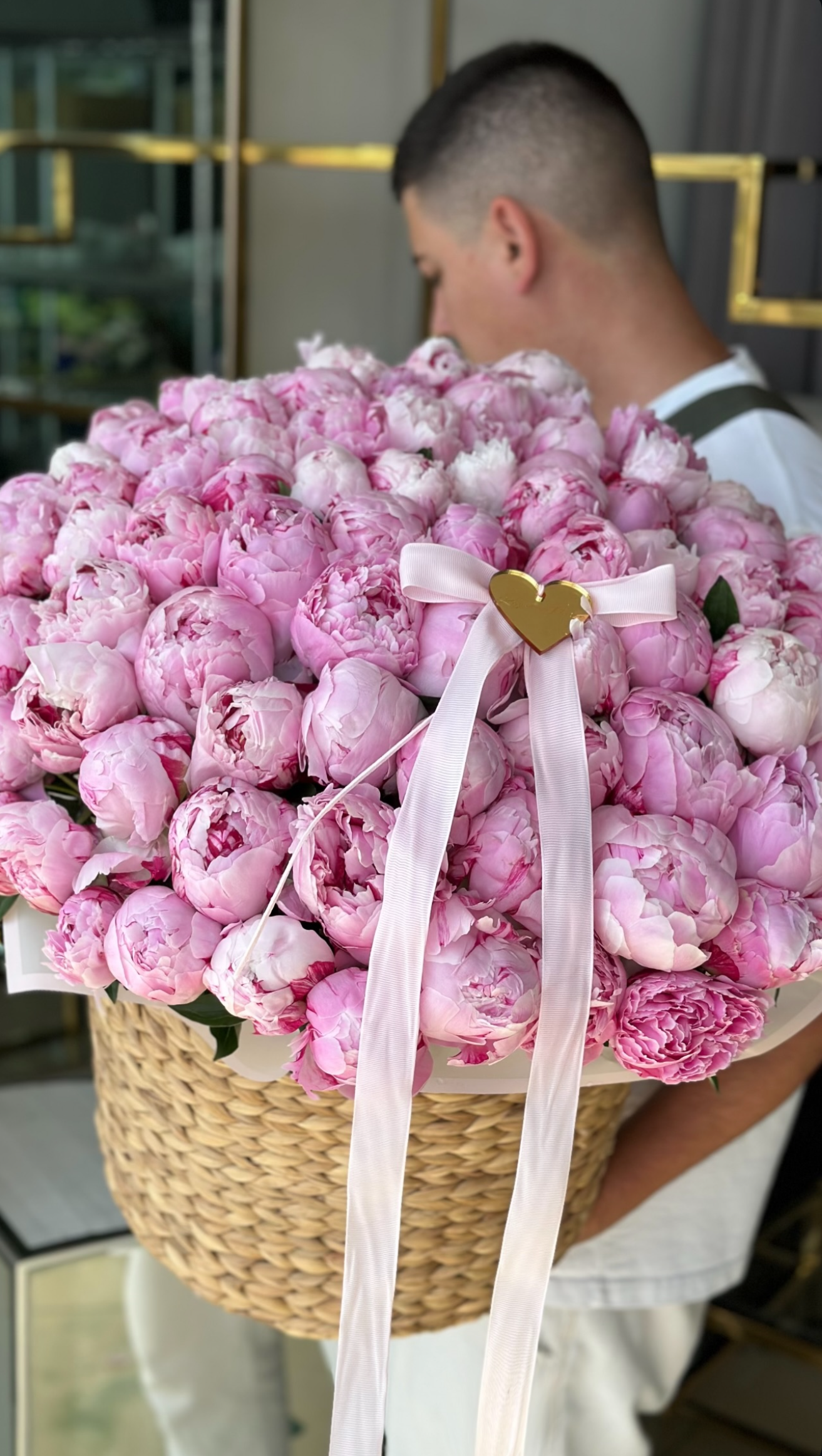 Chic Peonies - Pink