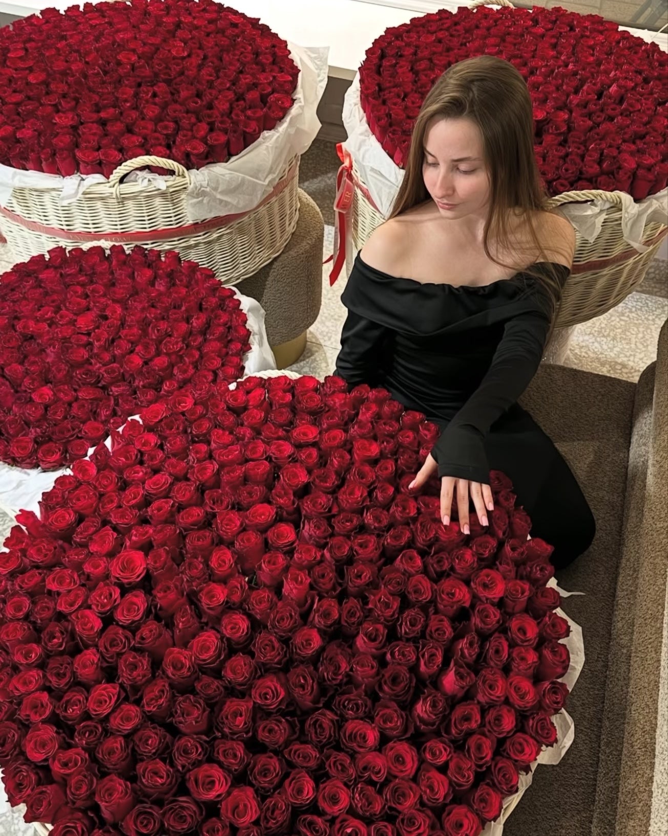 No Words Needed - 1001 Roses